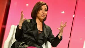 Chairman of Advertising Sales & Client Partnerships at NBCUniversal Linda Yaccarino speaks at The Girls' Lounge dinner, giving visibility to women at Advertising Week