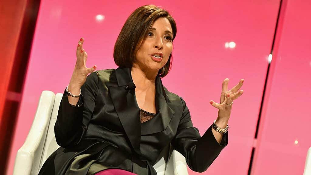 Chairman of Advertising Sales & Client Partnerships at NBCUniversal Linda Yaccarino speaks at The Girls' Lounge dinner, giving visibility to women at Advertising Week