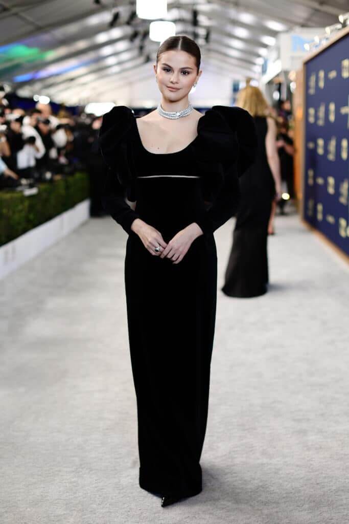 elena Gomez attends the 28th Screen Actors Guild Awards at Barker Hangar on February 27, 2022 in Santa Monica, California. 1184596 (Photo by Dimitrios Kambouris/Getty Images for WarnerMedia)