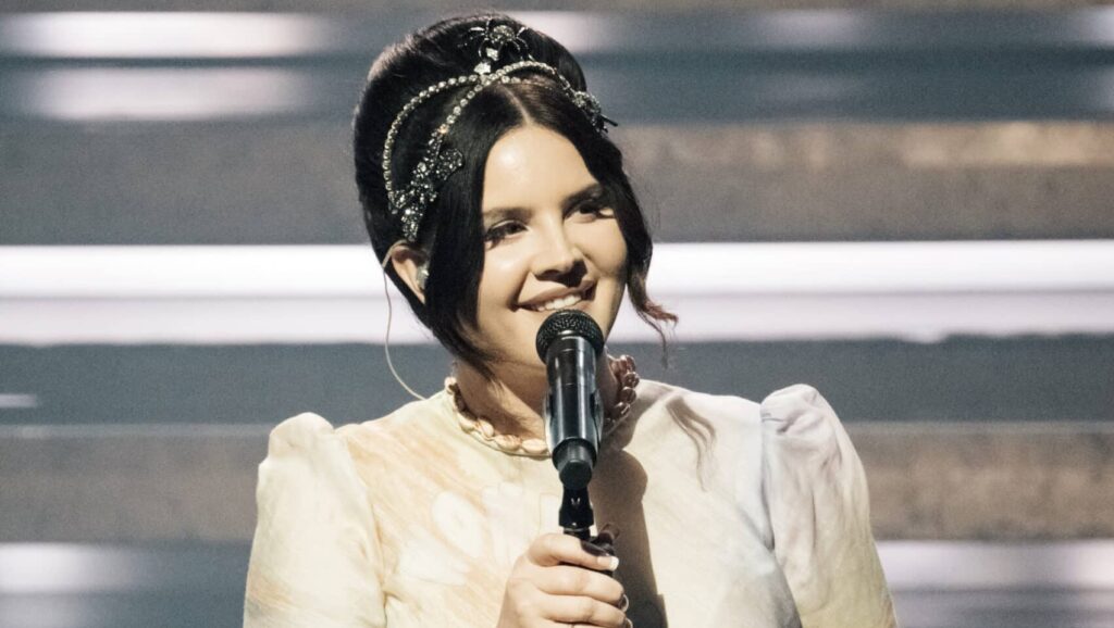 PARIS, FRANCE - JULY 10: Lana Del Rey performs on stage at L'Olympia on July 10, 2023 in Paris, France.