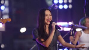 NEW YORK, NEW YORK - SEPTEMBER 08: Olivia Rodrigo performs on NBC's "Today" at Rockefeller Plaza on September 08, 2023 in New York City.