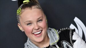 JoJo Siwa attends the 35th Annual GLAAD Media Awards at The Beverly Hilton on March 14, 2024 in Beverly Hills, California.