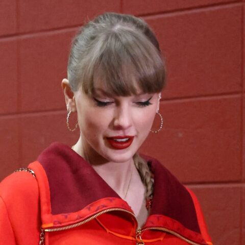 Taylor Swift arrives before a game between the Kansas City Chiefs and Las Vegas Raiders at GEHA Field at Arrowhead Stadium in Kansas City, MO