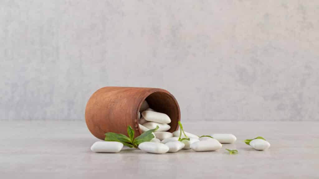 Here are the top White Maeng Da Kratom products. These high-quality products help you stay sharp, alert, and productive throughout the day.
