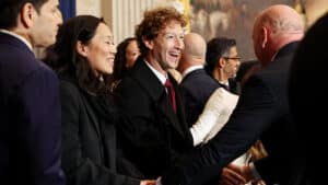Meta and Facebook CEO Mark Zuckerberg (C) and his wife Priscilla Chan (L) arrive to the inauguration of U.S. President-elect Donald Trump in the Rotunda of the U.S. Capitol on January 20, 2025 in Washington, DC. Donald Trump takes office for his second term as the 47th president of the United States.