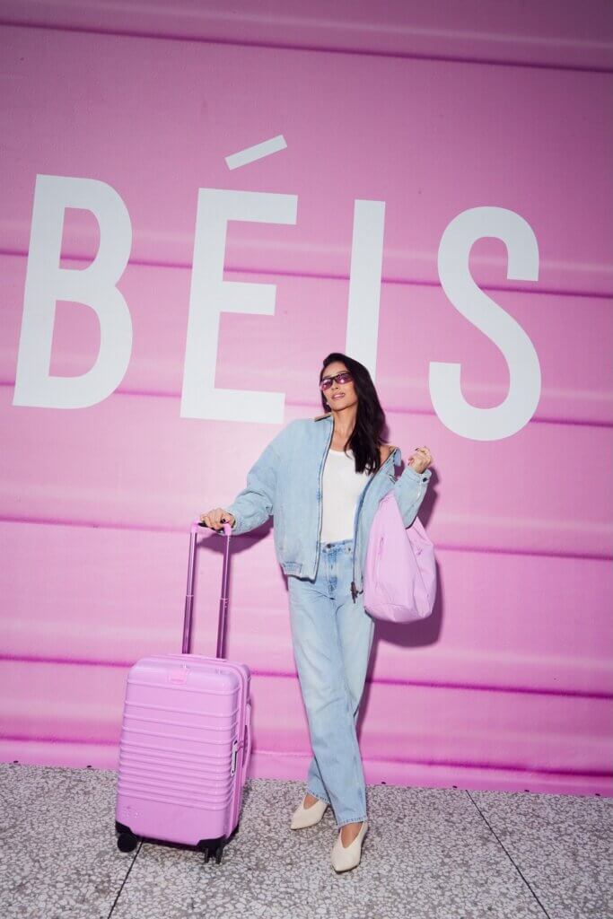 BÉIS Founder & Chief Brand Officer, Shay Mitchell, also joined in on the excitement.