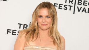 Alicia Silverstone