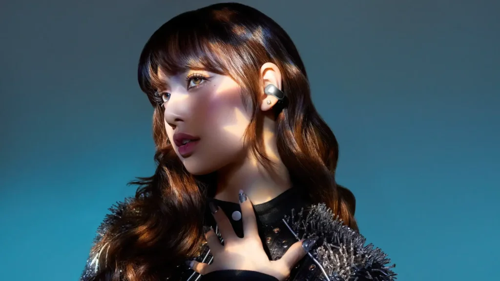 Lisa of Blackpink unveiled a vibrant new music video with Tyla and a sleek Bose earbuds collab on May 10 in Los Angeles, fusing music, fashion, and tech into a standout cultural moment.